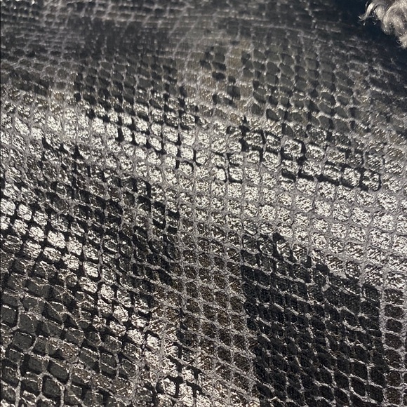 Joseph Ribkoff Vest Faux Leather Faux Sherpa Reptile Texture Shawl Collar Size 8 - Picture 8 of 11